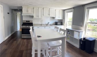12 Third School St 2, Bristol, RI 02809