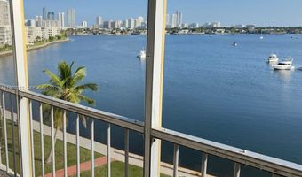 2910 Point East Dr M610, Aventura, FL 33160