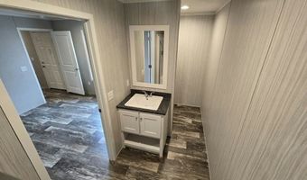 122 QUARRY HILL Ests 122, Akron, NY 14001