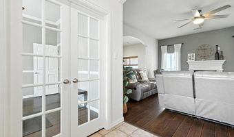 213 Wayne Dr, Aledo, TX 76008