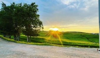 40 Upper Prairie Dog Rd, Banner, WY 82832