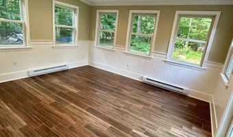 430 Huckleberry Hill Rd, Avon, CT 06001