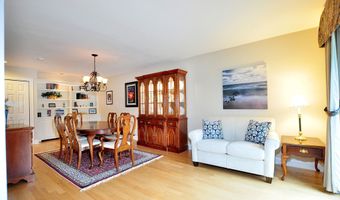 8 Centerbrook Ct 8, Avon, CT 06001
