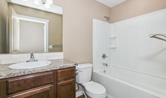 412 E Clark Ave, Augusta, KS 67010