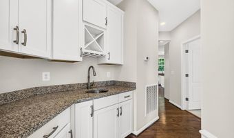 24823 BARRINGTON GROVE Ct, Aldie, VA 20105