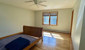 170 Sunrise Ave, Barton, VT 05822