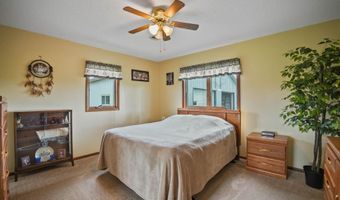 16707 Hwy 57, Aplington, IA 50604