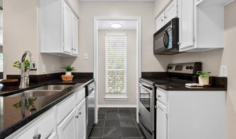4067 Beltway Dr 140, Addison, TX 75001