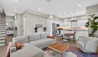 3918 W 242nd St, Torrance, CA 90505
