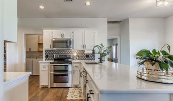 713 Vickery Ave, Yukon, OK 73099