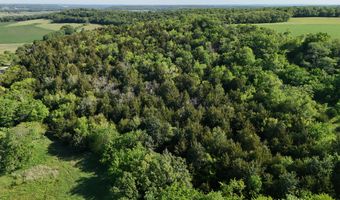 762 E 1100 Rd, Baldwin City, KS 66006