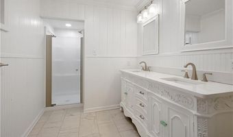 109 COURT St, Bay St. Louis, MS 39520