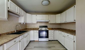 445 W River Rd, Augusta, ME 04330