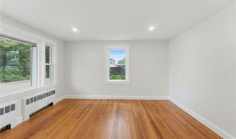 28 Plain St, East Providence, RI 02916