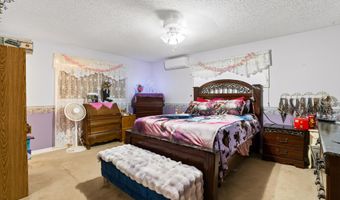 17201 Flowers Ln, Anderson, CA 96007