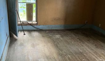 102 ALLETT St, Allegan, MI 49010