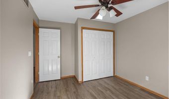 6524 154th St W 107, Apple Valley, MN 55124