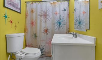 19 Hardwick St, Cumberland, RI 02864