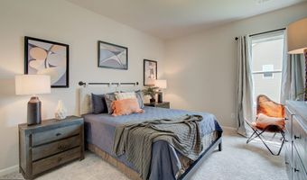 37 Fraser 122B, Auburn, GA 30011