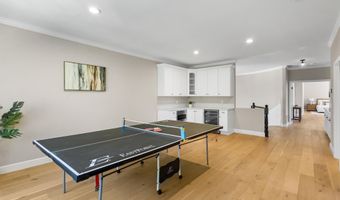 29340 Castlehill Dr, Agoura Hills, CA 91301