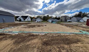 2008 Green Acres Dr, Adrian, MI 49221