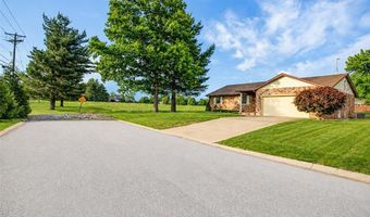 4441 Chantel Dr, Alton, IL 62002