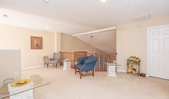 511 SUNLIGHT Ln 3, Berlin, MD 21811