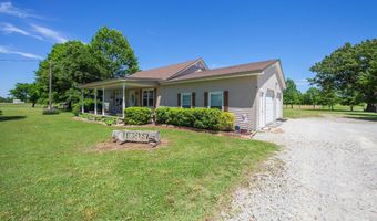 1584 Hawkins Ln, Bells, TN 38006