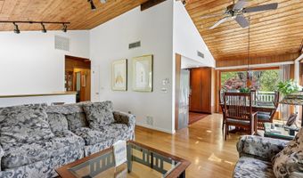 4 Alan Rd, Danbury, CT 06810