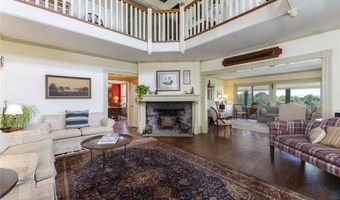 28 Newport St, Jamestown, RI 02835