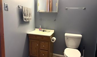 7786 DANIELCZAK Rd, Armstrong Creek, WI 54103
