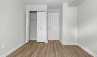 3318 WOODBURN VILLAGE Dr T3, Annandale, VA 22003