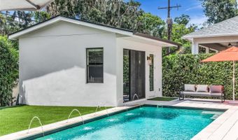 1306 W SMITH St, Orlando, FL 32804