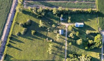 4640 W Powerline Rd, Ayr, NE 68925
