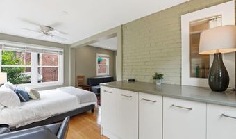 510 26TH Rd S, Arlington, VA 22202