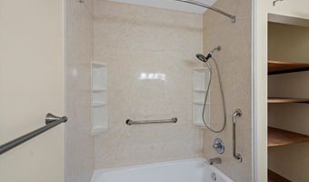 13530 Westwind Dr, Anchorage, AK 99516