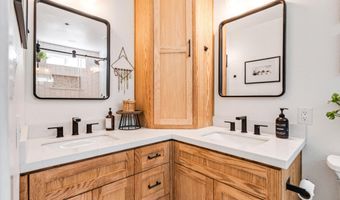 2807 Clanfield St, Acton, CA 93510