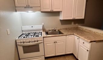 423 Dallas St SE A, Albuquerque, NM 87108