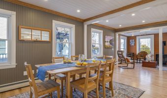 3 Wayman Ln, Bar Harbor, ME 04609