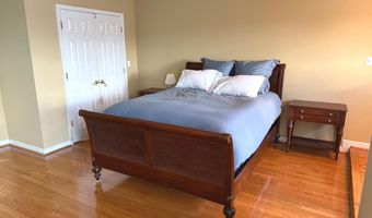 1327 HARVARD St NW, Washington, DC 20009