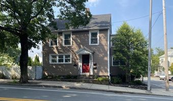 94 Hale St 1, Beverly, MA 01915