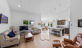 822 SPYGLASS Dr, Bandon, OR 97411