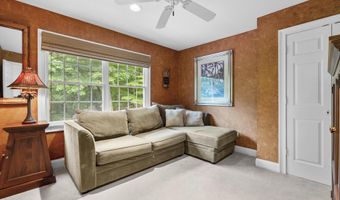 12 Logans Way, Danbury, CT 06811