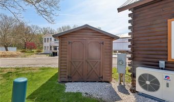 5919 Lake Rd W 3, Ashtabula, OH 44004