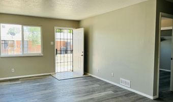 419 Dallas St SE A, Albuquerque, NM 87108