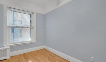 290 Commonwealth Ave 24, Boston, MA 02115