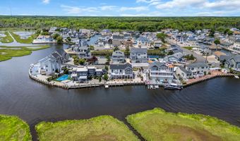 259 Cypress Dr, Bayville, NJ 08721