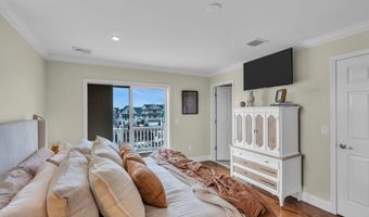 210 Longview Dr, Bayville, NJ 08721