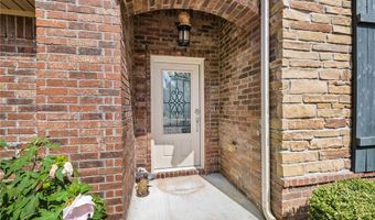 709 SW Barn Valley Rd, Bentonville, AR 72712