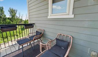 8253 Mayo Dr 201, Madison, WI 53719